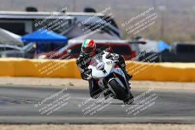 media/Apr-09-2022-SoCal Trackdays (Sat) [[c9e19a26ab]]/Turn 2 (1140am)/